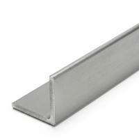 Гнутый уголок 100х100х2